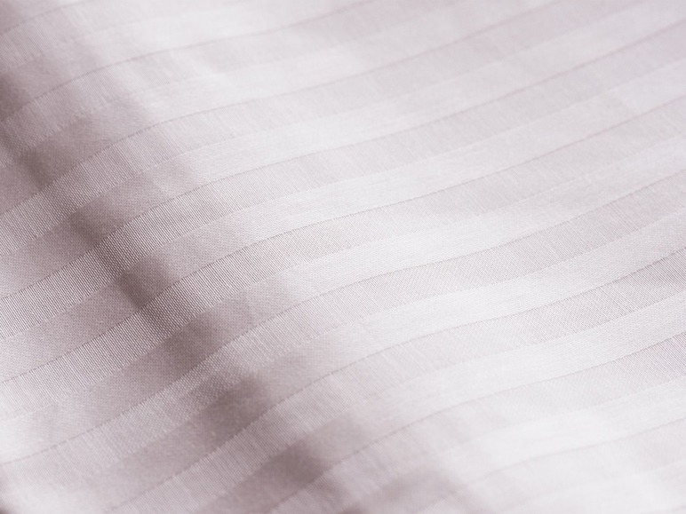 Prejsť na zobrazenie na celú obrazovku: Face-2-Face Mako-saténová posteľná bielizeň, Uni Strip Rosewater, 140 x 200 cm – obrázok 3