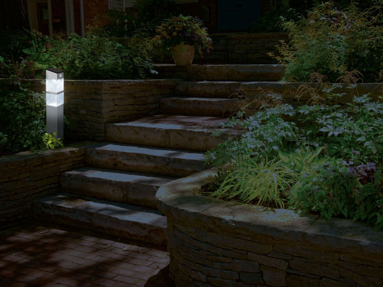 Prejsť na zobrazenie na celú obrazovku: LIVARNO LUX® LED solárne záhradné svietidlo – obrázok 13