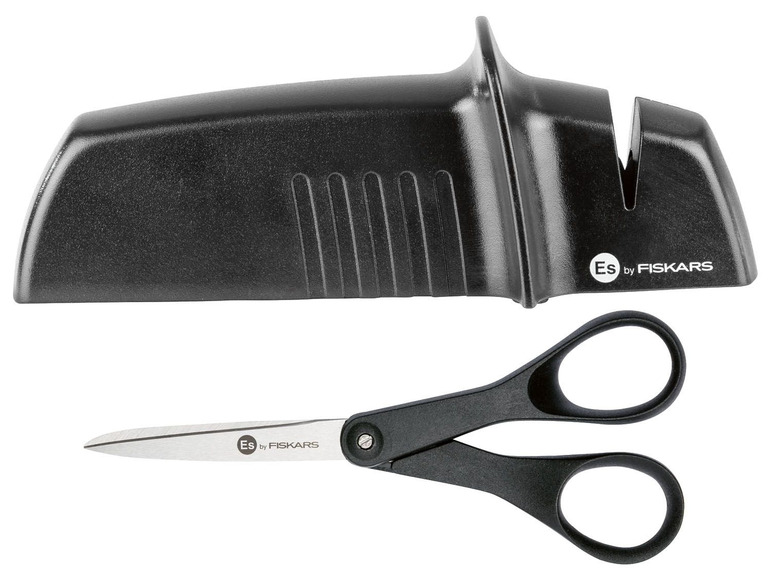 Prejsť na zobrazenie na celú obrazovku: Fiskars Univerzálne nožnice a ostrič nožov – obrázok 1