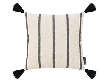 MAGMA Obliečka na vankúš so strapcami OYO