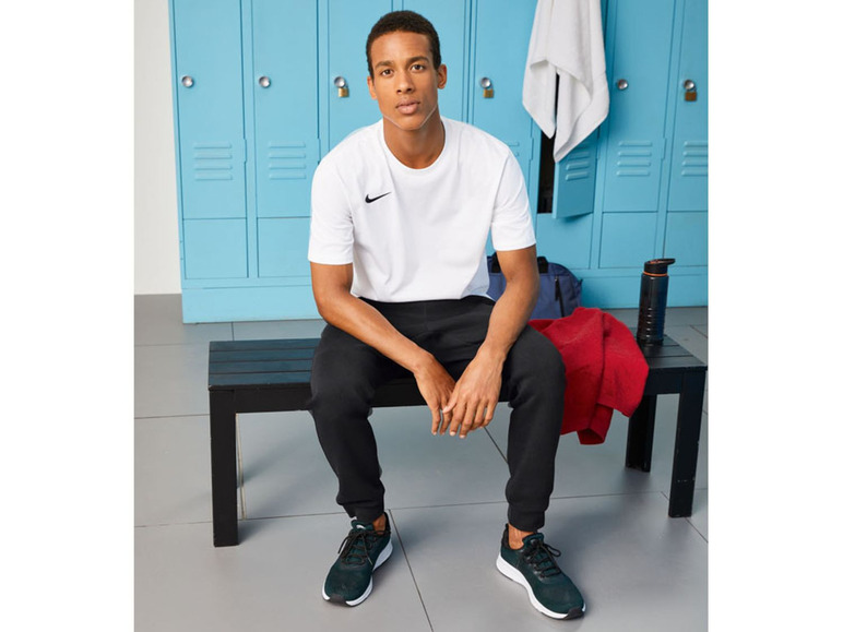 Prejsť na zobrazenie na celú obrazovku: Nike Pánske tričko – obrázok 8