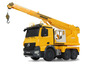 Žltý žeriav Liebherr s dlhým ramenom