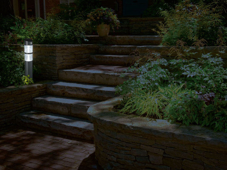 Prejsť na zobrazenie na celú obrazovku: LIVARNO LUX® LED solárne záhradné svietidlo – obrázok 21