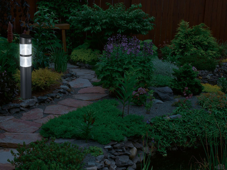 Prejsť na zobrazenie na celú obrazovku: LIVARNO LUX® LED solárne záhradné svietidlo – obrázok 24