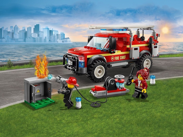 Prejsť na zobrazenie na celú obrazovku: LEGO® City 60231 Zásahové vozidlo veliteľky hasičov – obrázok 4