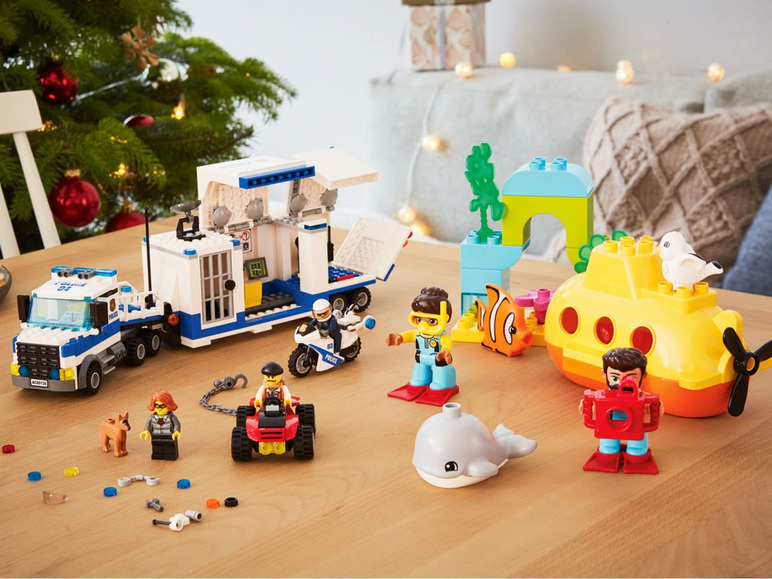 Prejsť na zobrazenie na celú obrazovku: LEGO® City 60139 Mobilné veliteľské centrum – obrázok 4
