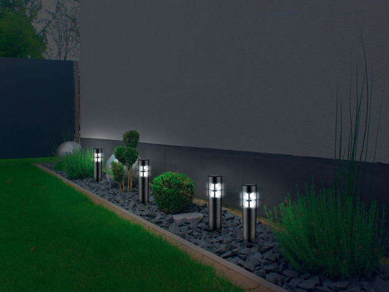 Prejsť na zobrazenie na celú obrazovku: LIVARNO LUX LED solárne záhradné svietidlo, 4 kusy – obrázok 10