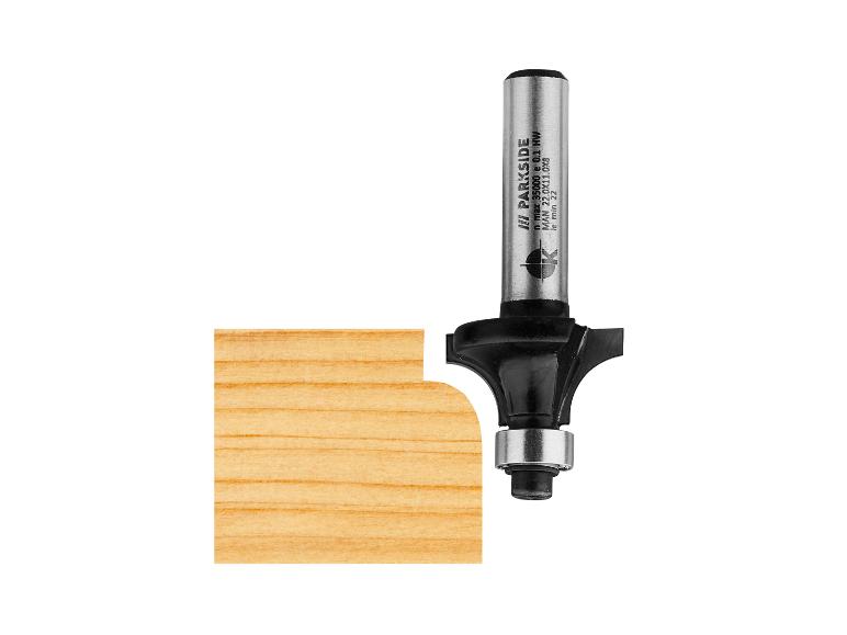 Fréza Parkside s okrúhlou hranou na spracovanie dreva.