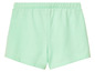 Svetlozelené šortky s elastickým pásom.