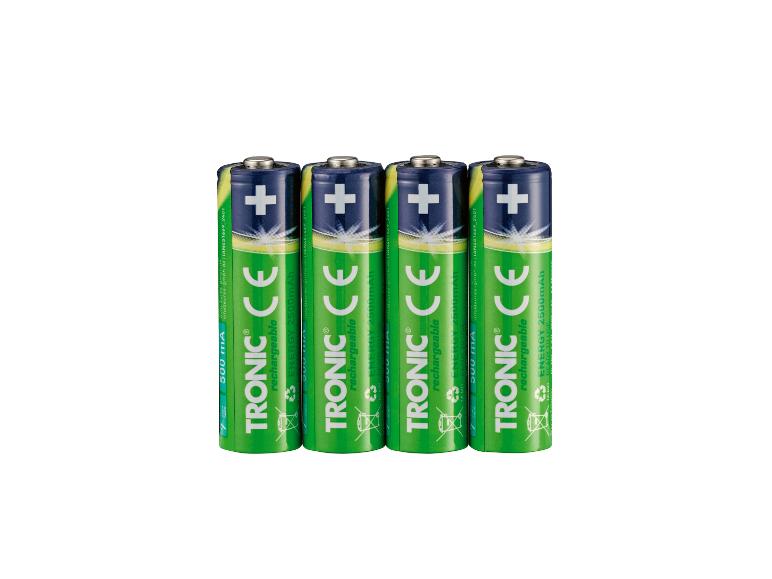 Štyri nabíjacie batérie TRONIC Energy s kapacitou 2500 mAh.