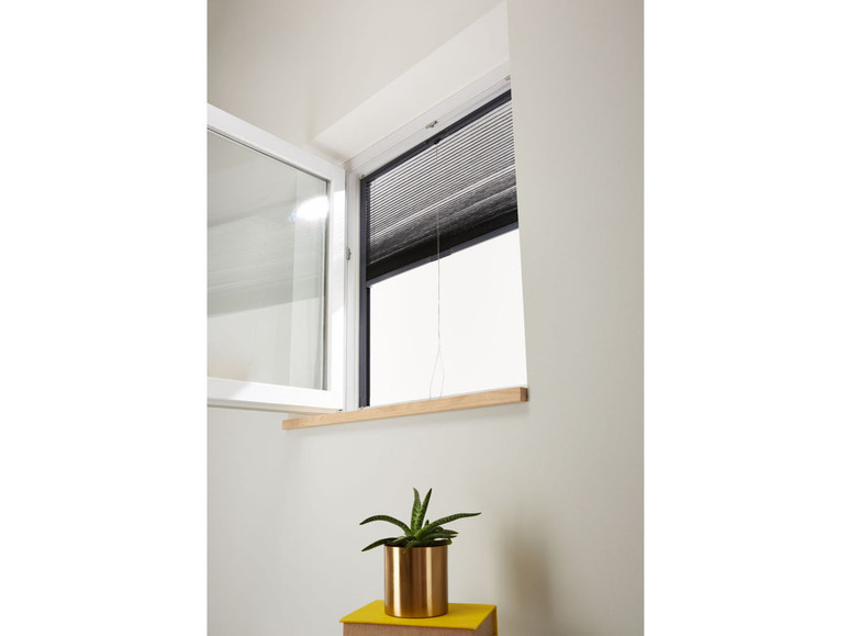 Prejsť na zobrazenie na celú obrazovku: LIVARNO home Plisovaná sieťka proti hmyzu do okna, max. 130 x 150 cm – obrázok 7