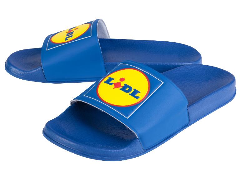 Modré šľapky Lidl: pohodlné žabky s logom Lidl.