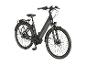 Čierny a sivý mestský elektrobicykel s nosičom batožiny a osvetlením.