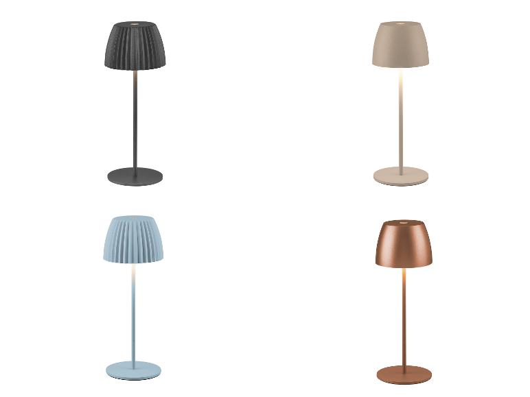 Štyri prenosné, nabíjateľné stolové lampy v rôznych farbách: tmavosivá, béžová, svetlomodrá a medená.