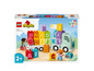 LEGO Duplo nákladné auto s abecednými kockami a dvoma figúrkami.