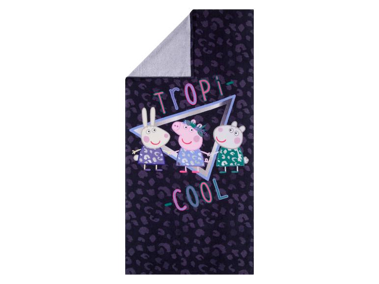 Plážová osuška s Peppa Pig a priateľmi, leopardia potlač, tropický štýl.