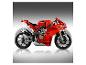 Červený motocykel Ducati Panigale V4 R Lego Technic s funkčným odpružením.