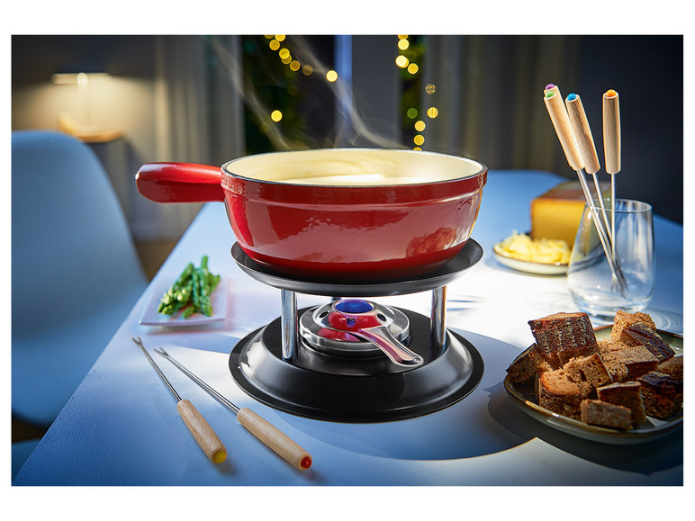 Prejsť na zobrazenie na celú obrazovku: Liatinová súprava na fondue – obrázok 3