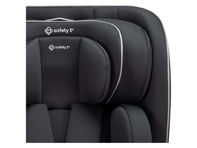 Tmavosivá autosedačka s bielym logom 'safety 1st'