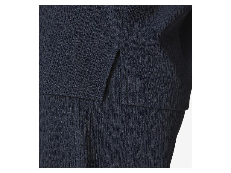 Súprava topu a nohavíc, štruktúrovaná textúra, tmavomodrá farba.