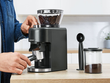 SILVERCREST® KITCHEN TOOLS Elektrický mlynček na kávu SKKM 200