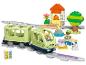 Vláčiková súprava Lego Duplo s vlakom, stanicou, figúrkami a zvieratami na bielom pozadí.