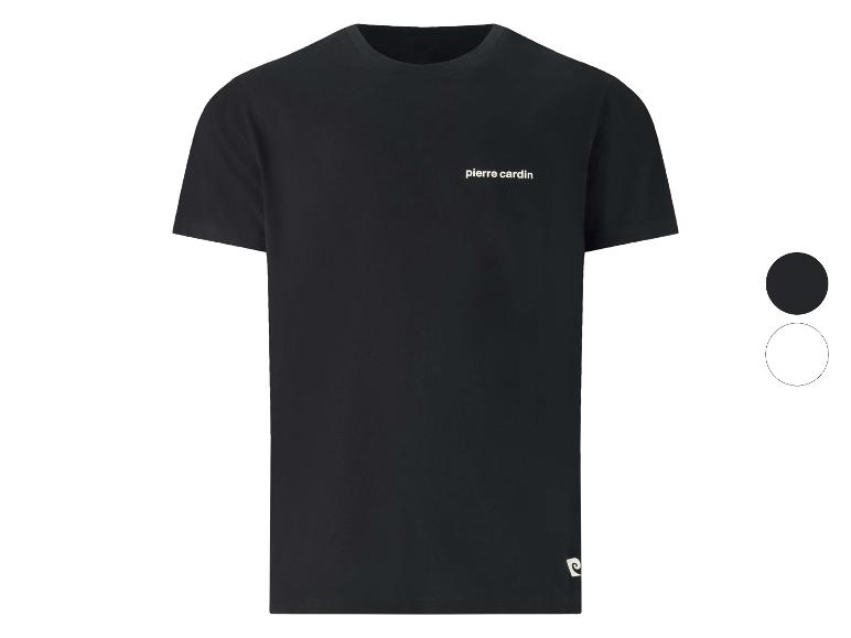 Čierne tričko s krátkym rukávom s malým logom vpravo dole.