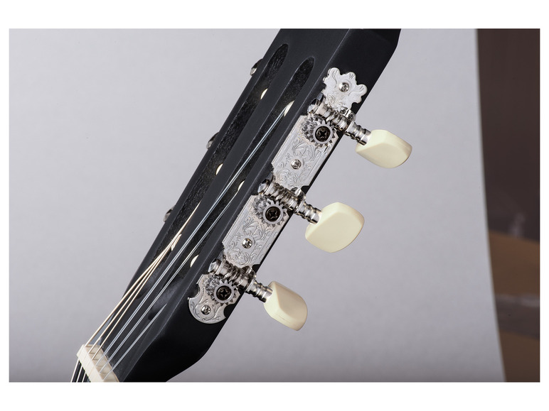 Prejsť na zobrazenie na celú obrazovku: Gitara – obrázok 11