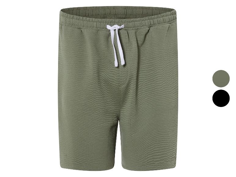 Šortky z vaflového materiálu, olivovo zelené a čierne.