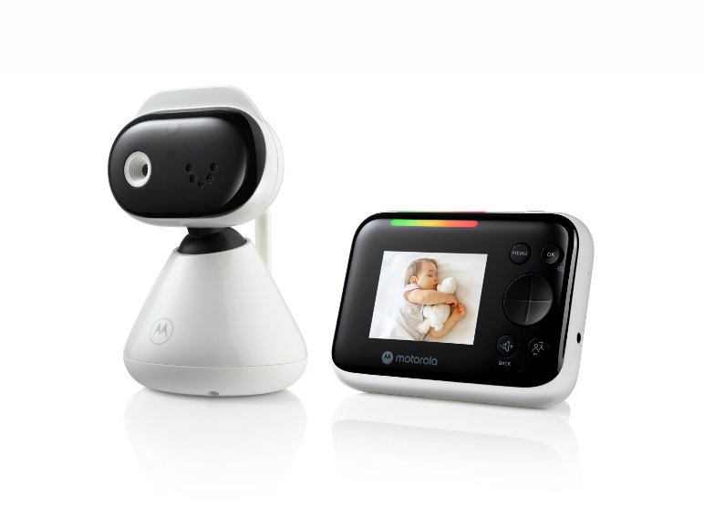 Motorola baby monitor s kamerou a rodičovskou jednotkou.