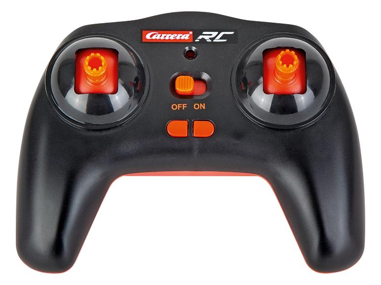 Čierny diaľkový ovládač Carrera RC s oranžovými tlačidlami a joystickmi.