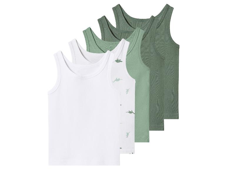 Päť chlapčenských tielok v bielej, svetlozelenej a tmavozelenej farbe, niektoré s potlačou dinosaurov.