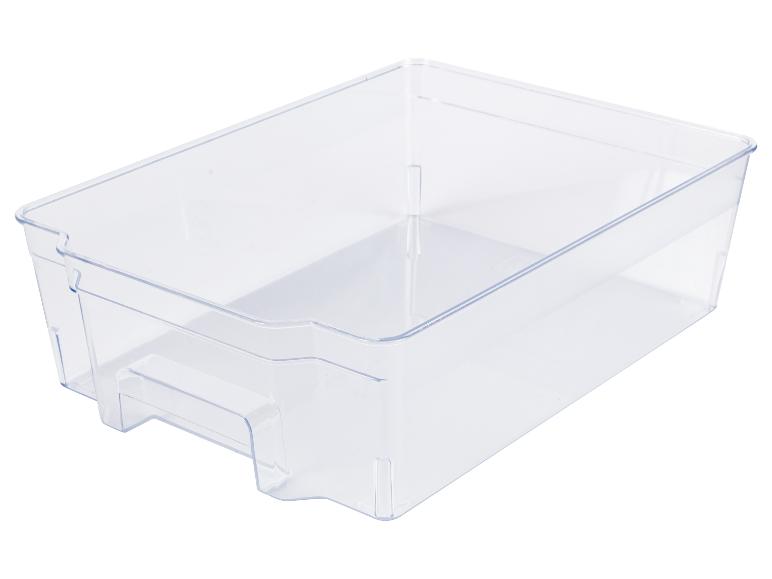 Priehľadná nádoba do chladničky.