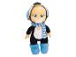 Bábika Baby Alive v pinguínovom kostýme s cumlíkom.