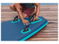 Nafukovací paddleboard s tromi plutvami.