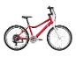 Červený detský bicykel s bielymi akcentmi a čiernymi pneumatikami, pohľad zboku.