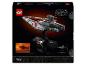 Model LEGO Star Wars útočnej lode triedy Acclamator na stojane