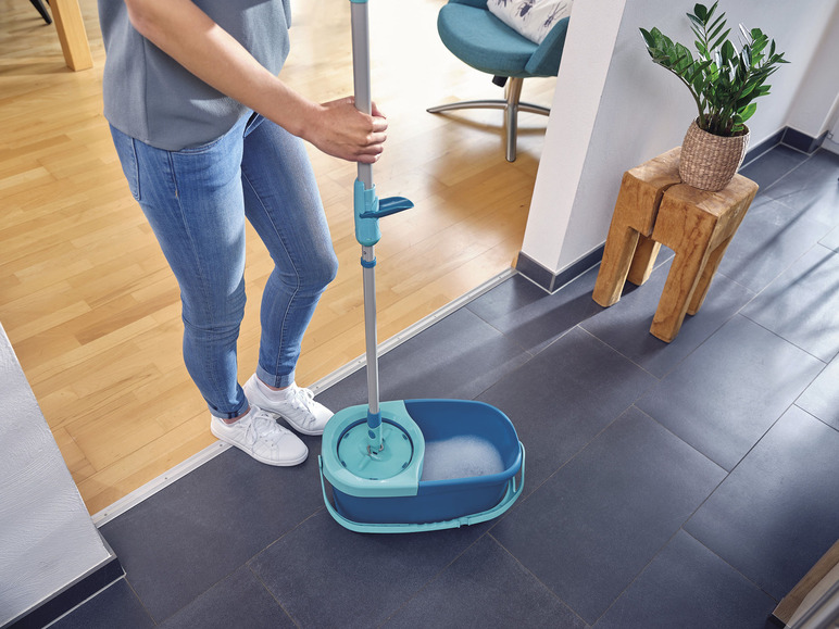 Prejsť na zobrazenie na celú obrazovku: LEIFHEIT Upratovacia súprava Clean Twist Disc Mop Ergo – obrázok 14