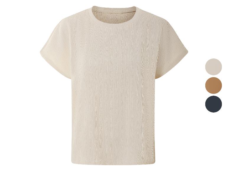 Krátky béžový tričkový top, dostupný v niekoľkých farbách.