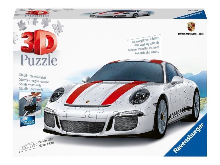 Ravensburger 3D puzzle Porsche 911 R s funkčnými kolesami.