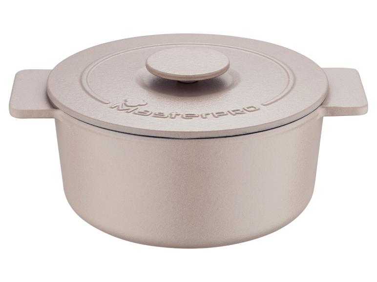 Hrnce MasterPro s vekom.