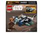 Súprava LEGO Star Wars 75400 s minifigúrkou Plo Koona a vesmírnou loďou.