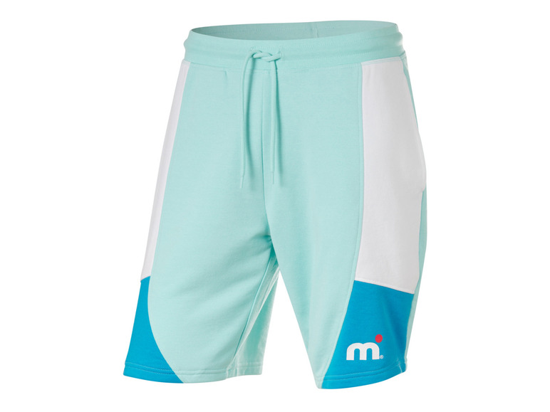 Mint zelené šortky s bielymi a modrými detailmi a logom 'm'