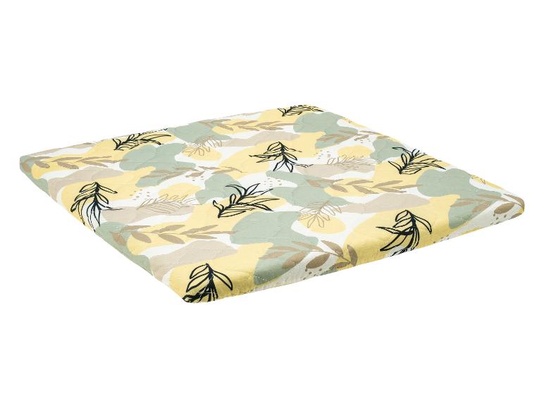 Žltý poťah na stoličku s botanickým vzorom