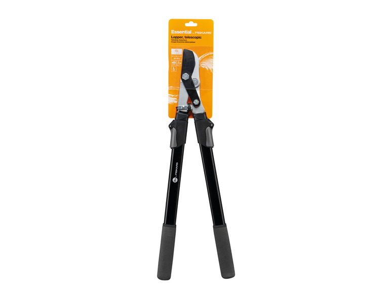 Teleskopické záhradné nožnice Fiskars.