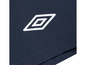 Tmavomodré šortky s logom Umbro.