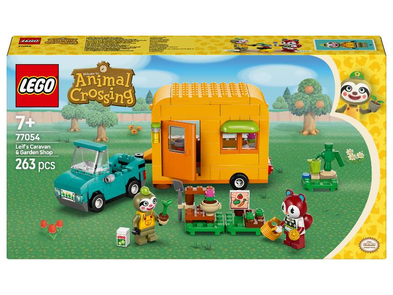 Súprava LEGO Animal Crossing Leifova karavána a záhradný obchod s tyrkysovým nákladným autom a žltým karavanom.
