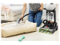 Čistenie psieho pelechu parným čističom Bissell PowerWash.