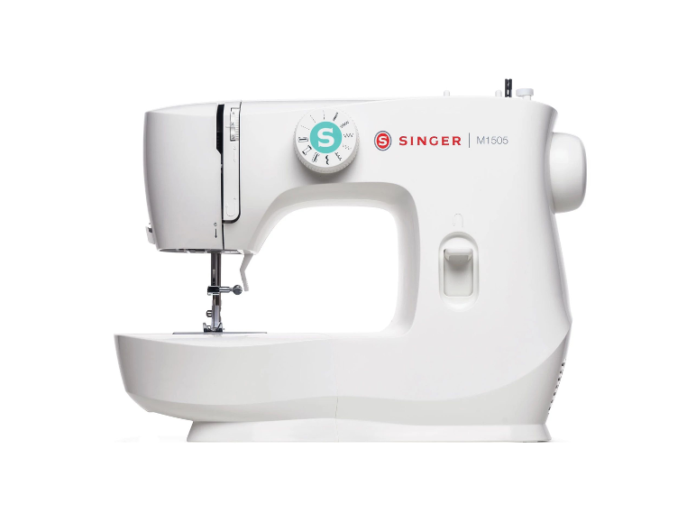 Biely šijací stroj Singer M1505.