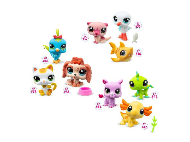 Zbierka farebných figúrok Littlest Pet Shop, vrátane vtáka, mačky, psa a iných zvierat.